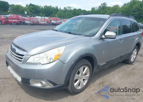 2010 Subaru Outback 3.6R Limited from USA, damaged, VIN 4S4BRDKC7A2330572